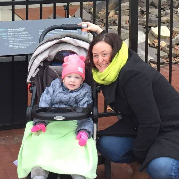 Meet your Posher, Jessica - Picture 1 of 1