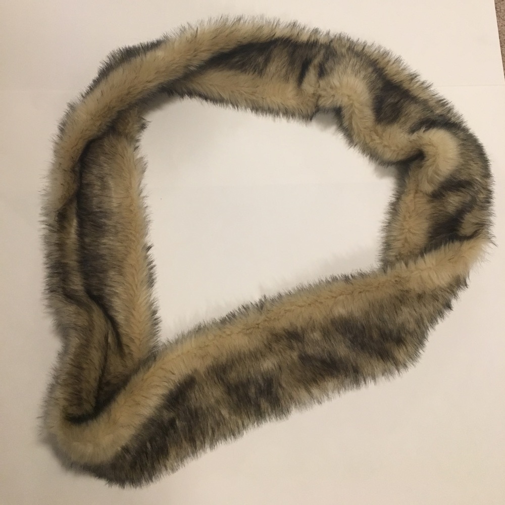 Tan and Black Infinity Fur Scarf