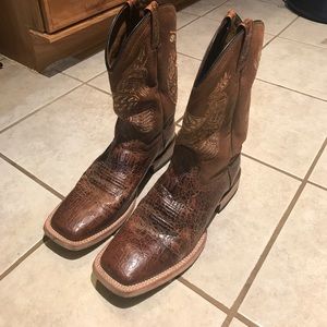 Ariat 11.5D boots