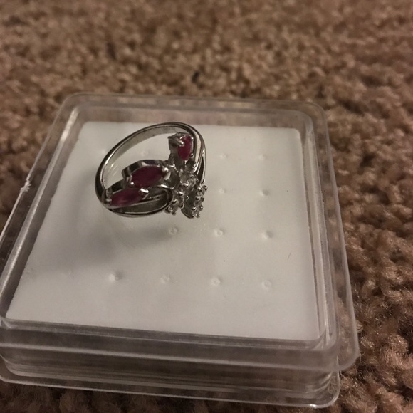 Ring - Picture 2 of 2