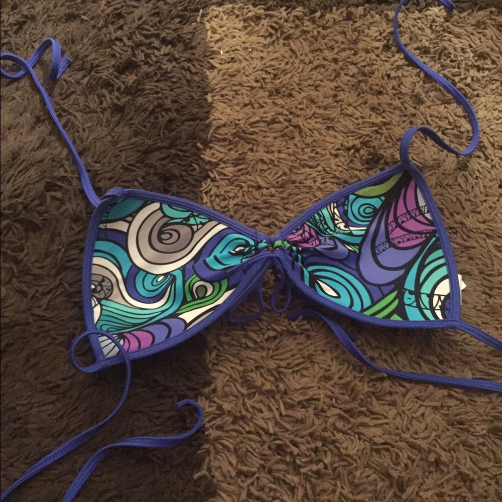 Bikini top