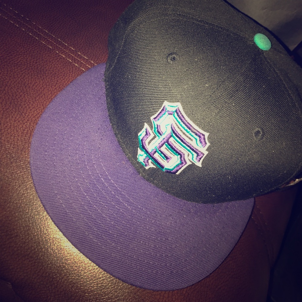 Men's fitted