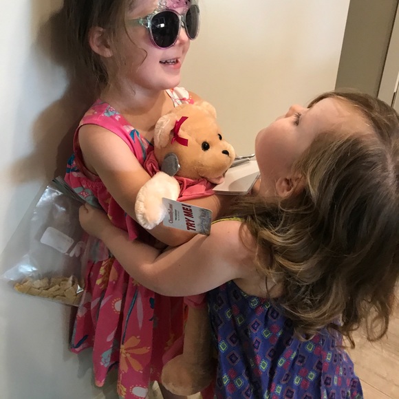 Hello There - Picture 3 of 4