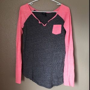 Rue 21 pink/gray baseball tee