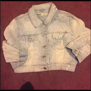 Crop Top Style Denim Jacket