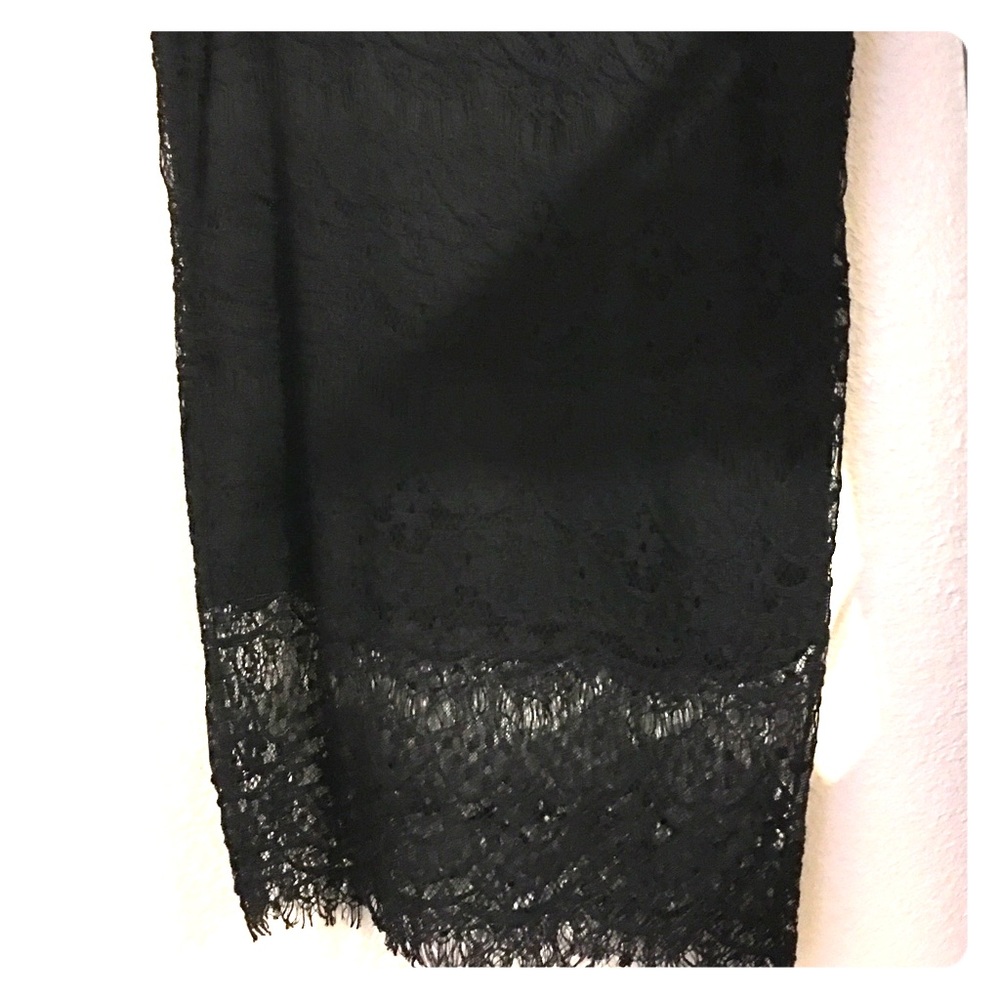 Lace mid Skirt