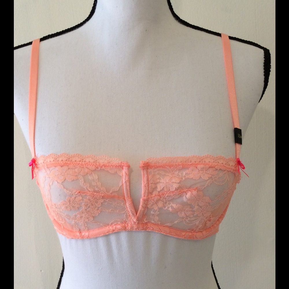 🎀Victoria's Secret🎀 Unlined Balconet Bra 32D