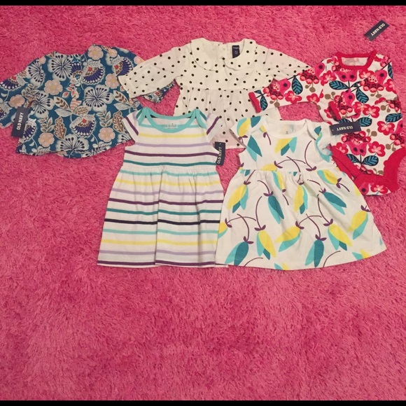 NWT Mix and match outfits - Picture 3 of 3