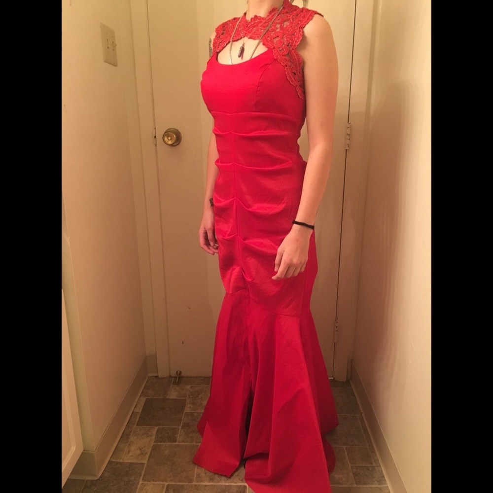 Red Mermaid Prom Gown