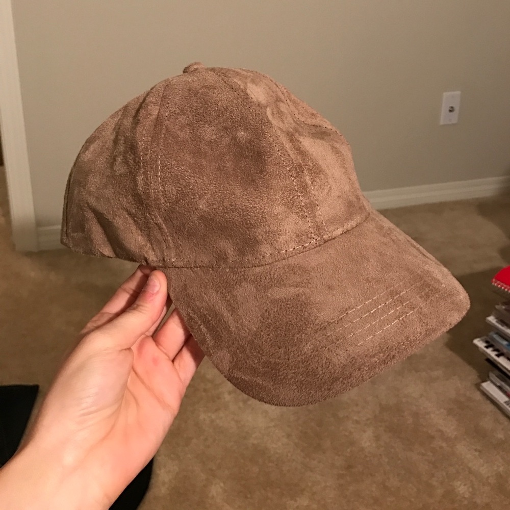 Suede hat