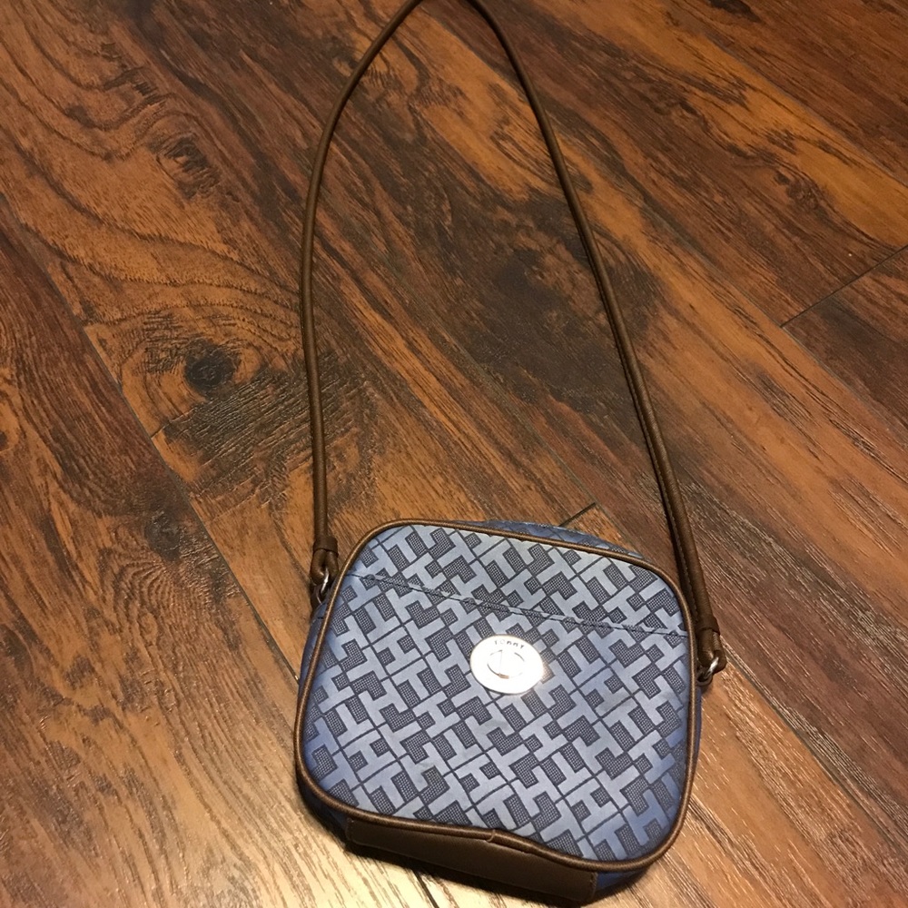 Tommy Hilfiger cross body