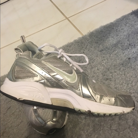 🎀 Niki Air Walking Shoes with Tolling Rail🎀 - Picture 3 of 4