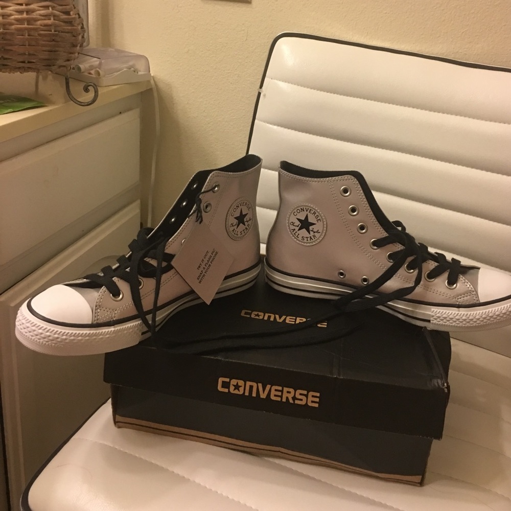 Reflective converse brand new never been worn