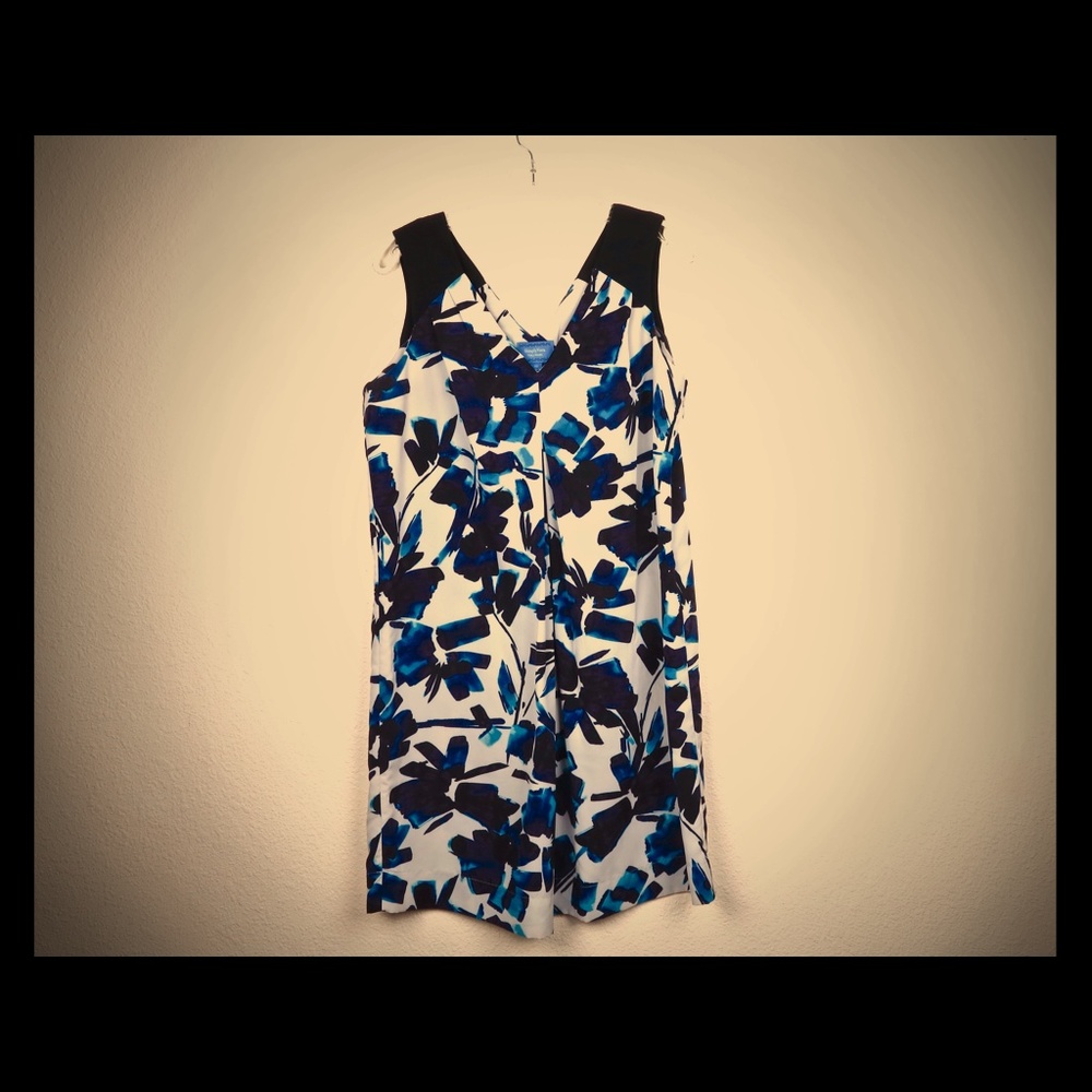 Vera Wang Floral Dress!