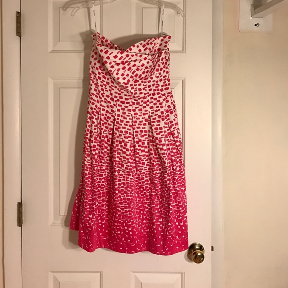Calvin Klein Dresses & Skirts - Pink and white ombré Strapless Dress