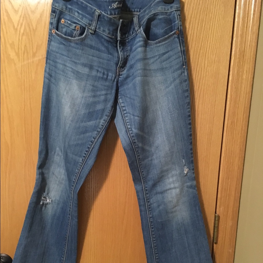 Bootcut light wash American eagle jeans