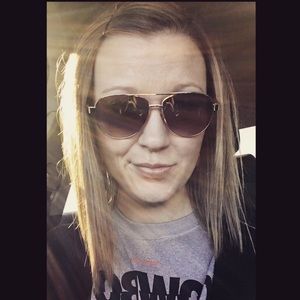 Meet your Posher, Jordyn