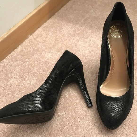 Jessica Simpson pumps - Picture 3 of 4