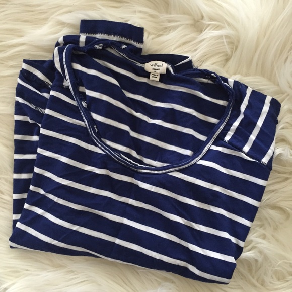 (SOLD) Anthropologie Blue and White Striped Top - Picture 4 of 4