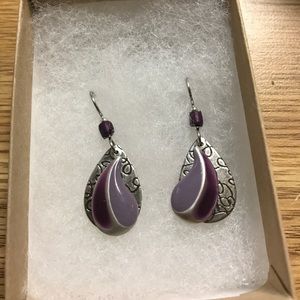 Purple accent droplet Earrings 💜