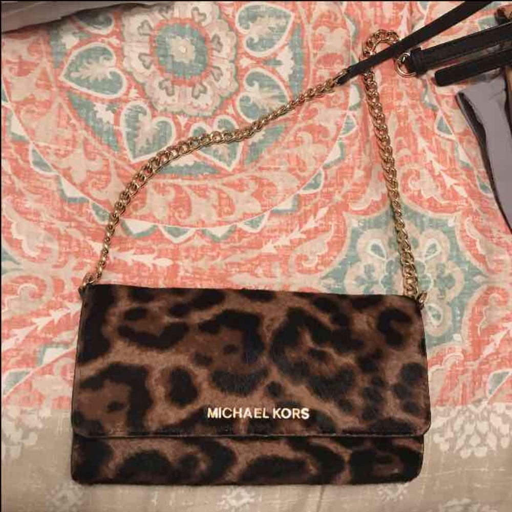Michael kors crossbody/wallet