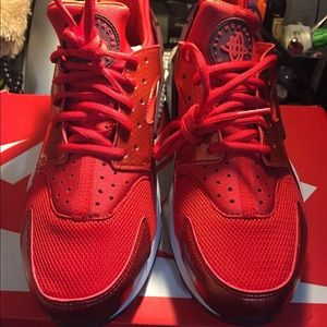 Women's Nike Huaraches