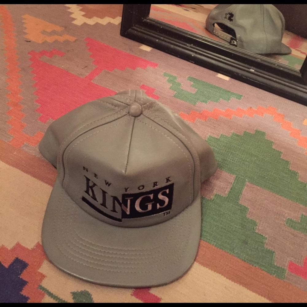 Supreme New York kings leather SnapBack hat