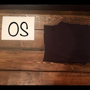 $48 NEW NEVER WORN BLACK LULAROE OS LEGGINGS CHINA