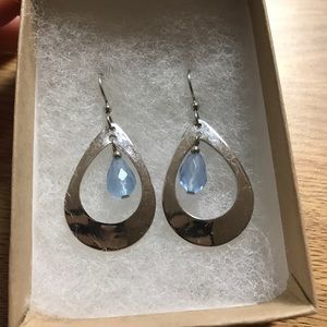 Silver and blue droplet Earrings