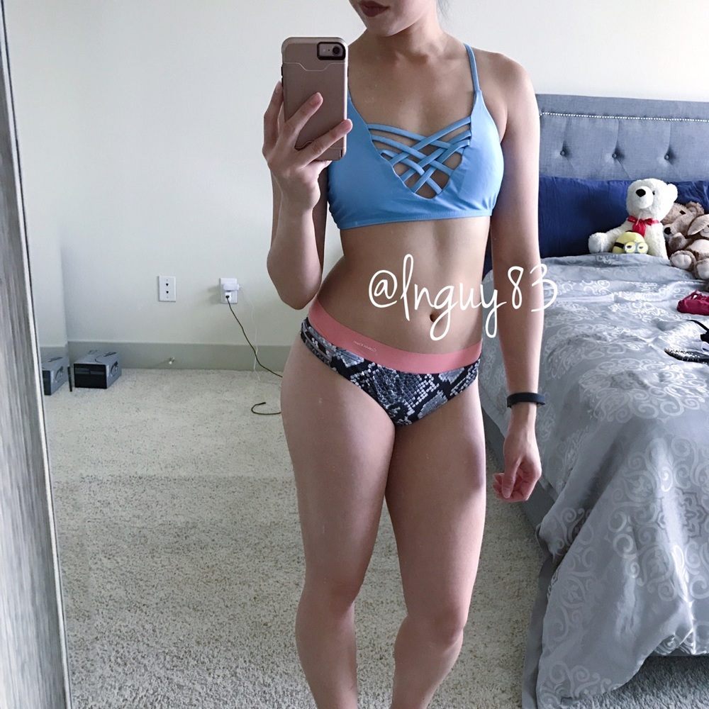 Light Blue Criss Cross Snakeskin Bikini Set - Picture 3 of 4