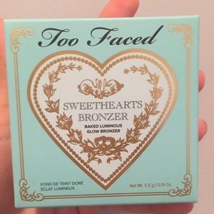 Too Faced Glow Bronzer