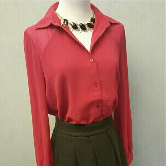 🔴Pink sheer top - Picture 2 of 5