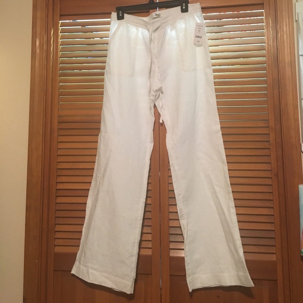Brand New with Tags! White Linen pants