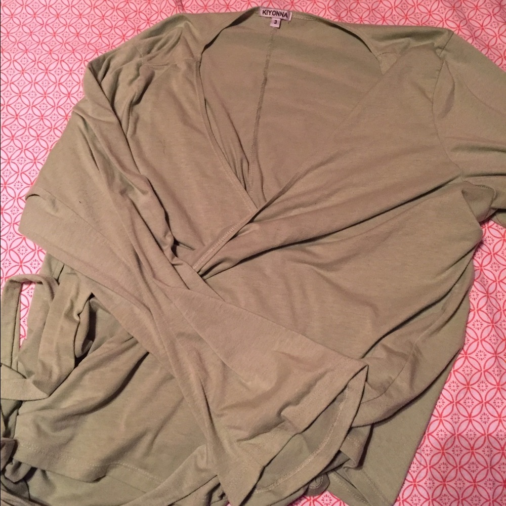 Kiyonna wrap shirt