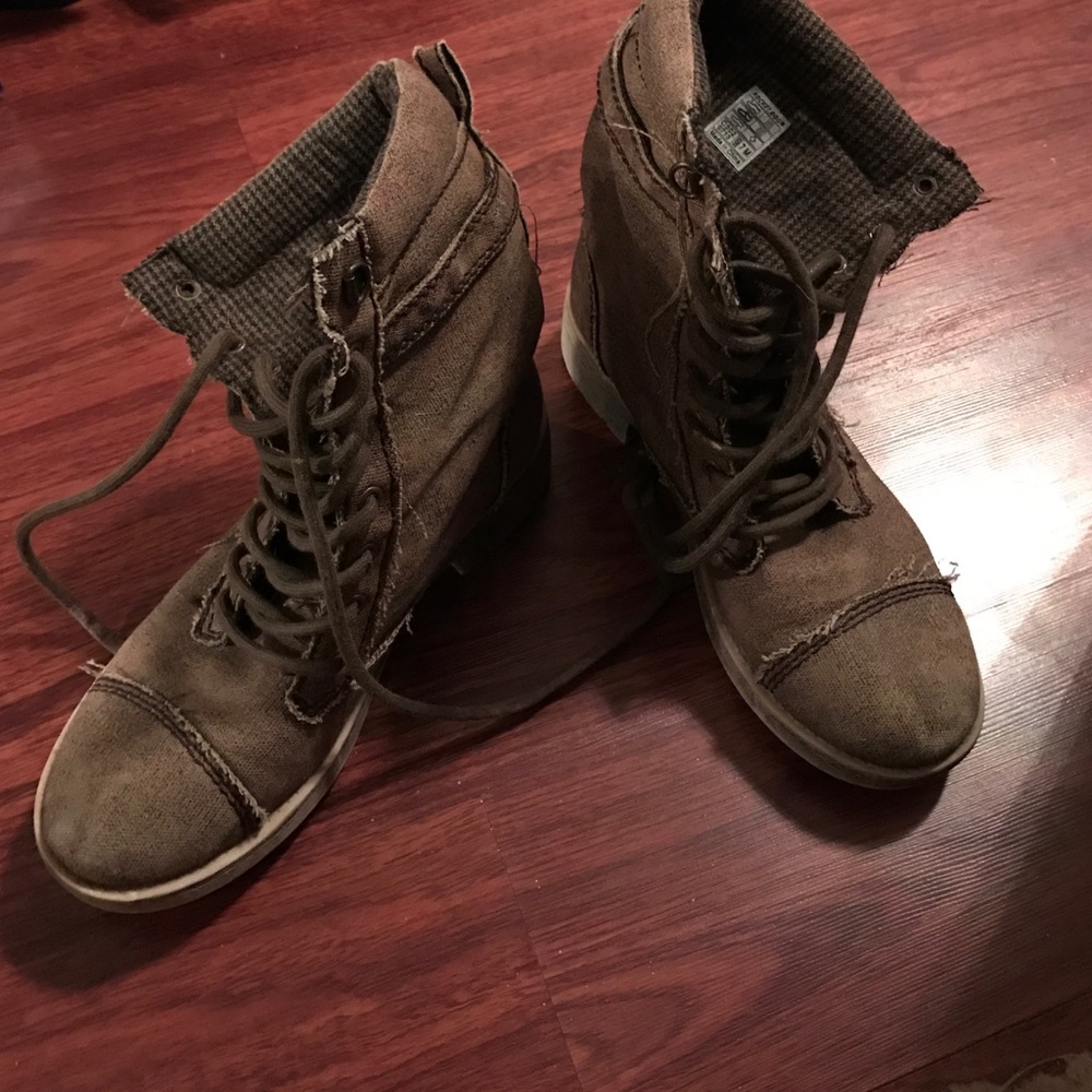 Rocket dog motto boot