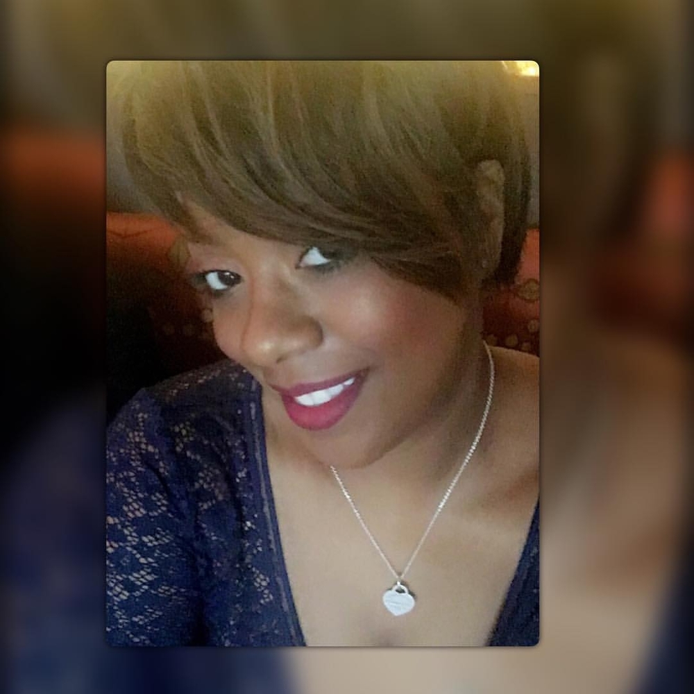 Meet your Posher, Kayla