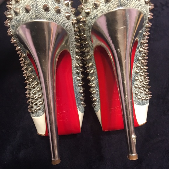 Christian Louboutin spiked denim heels - Picture 3 of 5