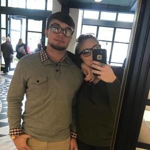 Meet your Posher, Evelio