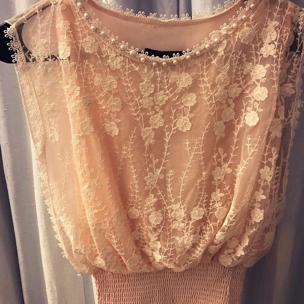 Lace Blush Sleeveless Top