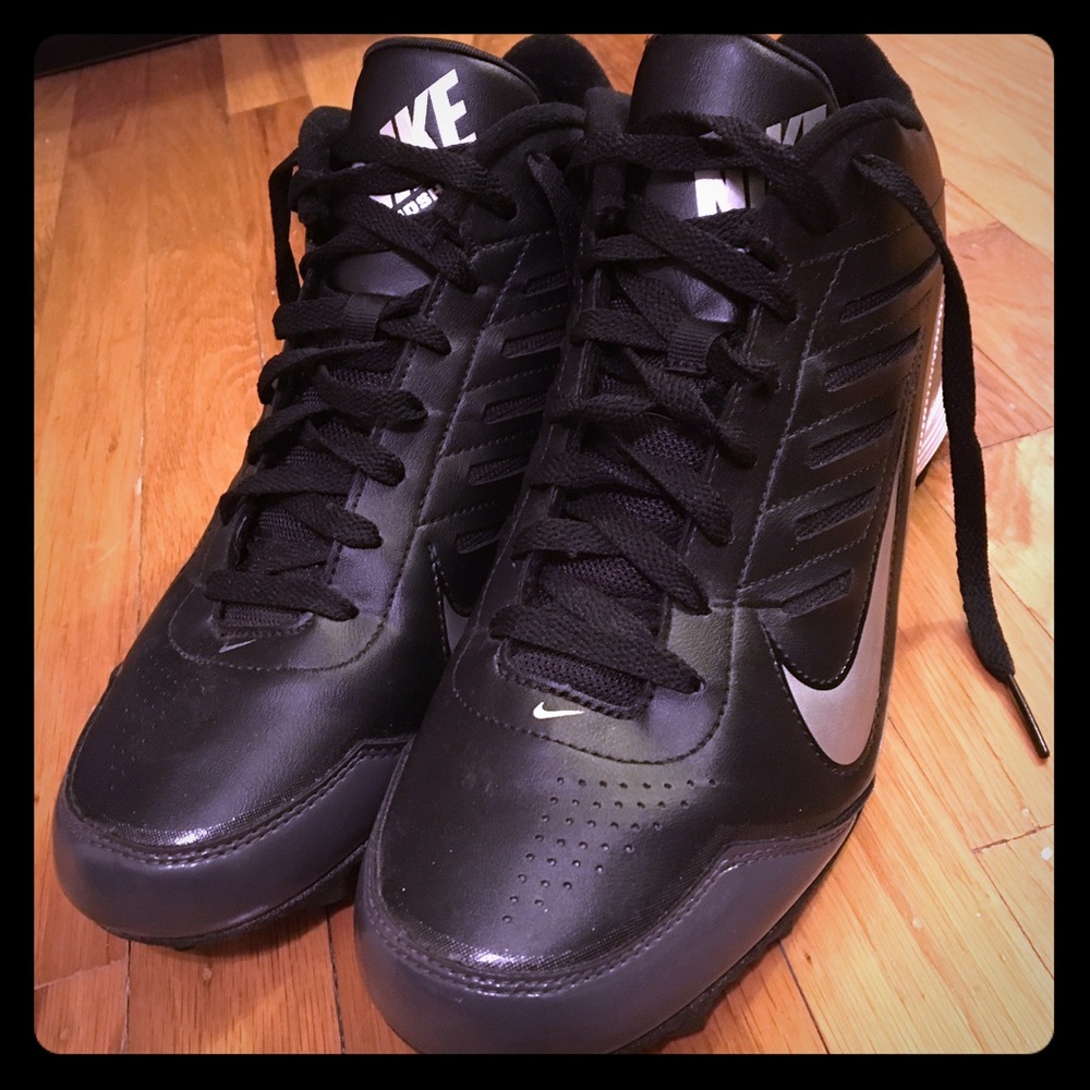 Men's Nike football cleats