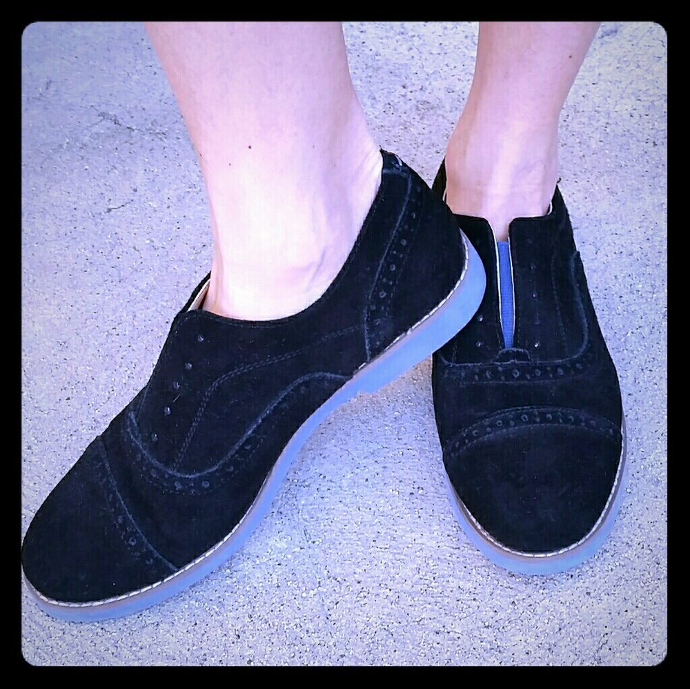 Women's Black Suede Tommy Hilfiger Slip-on Oxfords