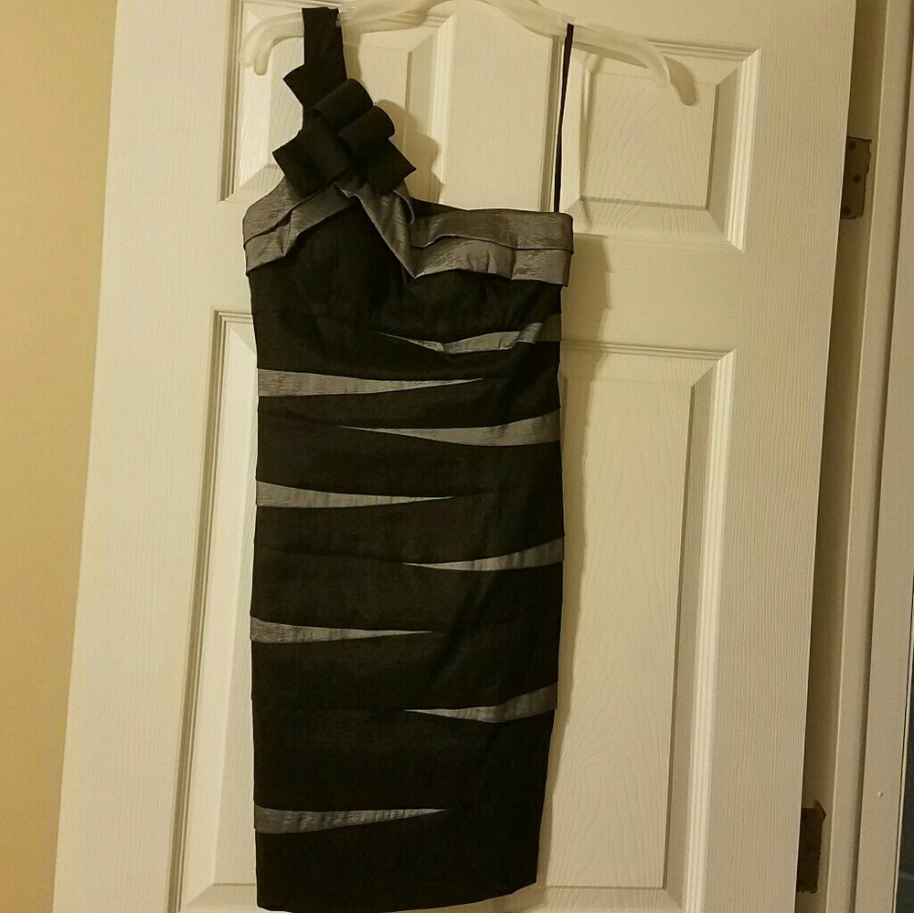 Black and silver Cache dress