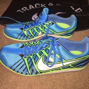Nike track mid-distance cleats