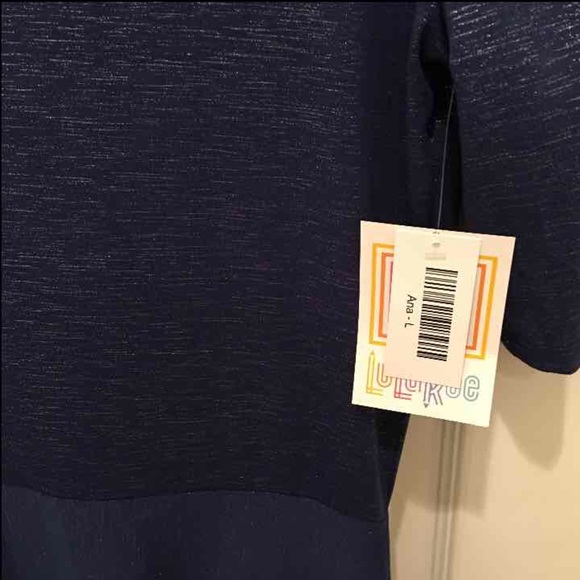 Lularoe Ana large - Picture 2 of 2