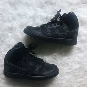 Nike Black Son of Force High Tops 6Y / 7.5 womens
