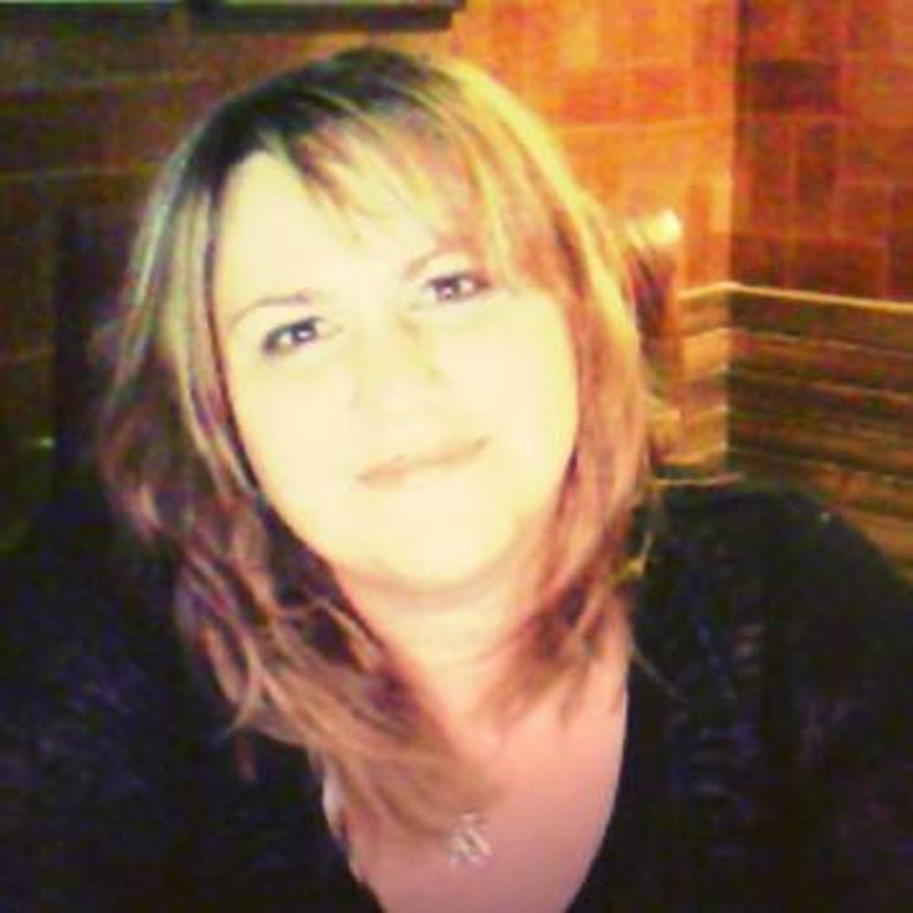 Meet your Posher, Holly