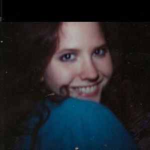 Meet your Posher, Selina