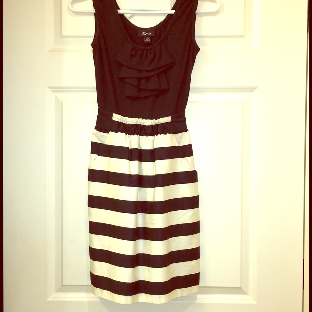 NWOT White Black Striped Pocket Dress
