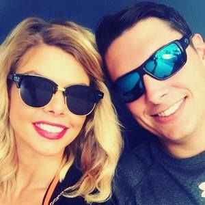 Meet your Posher, Casey