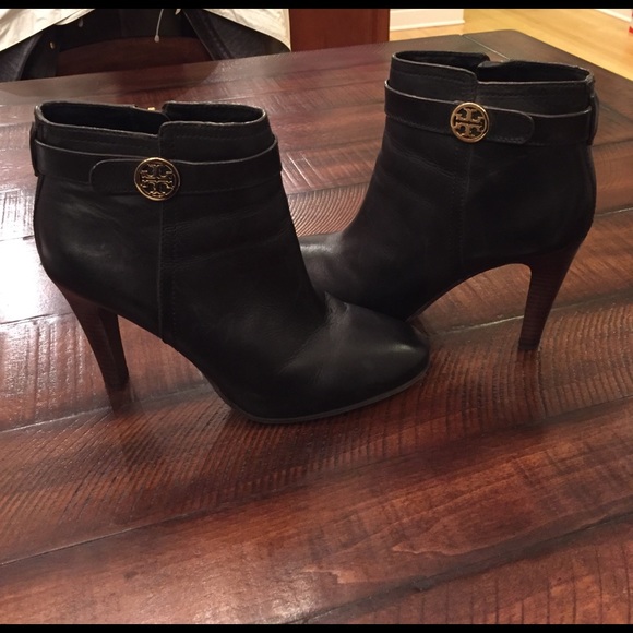 Tory Burch Shoes - Tory Butch Heels!